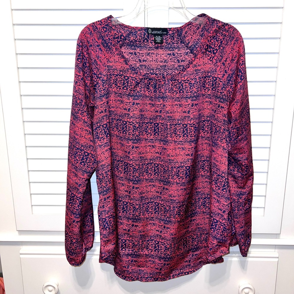 Signature Studio Womens XL Pink Navy Damask Print Long Sleeve Blouse Scoop Neck